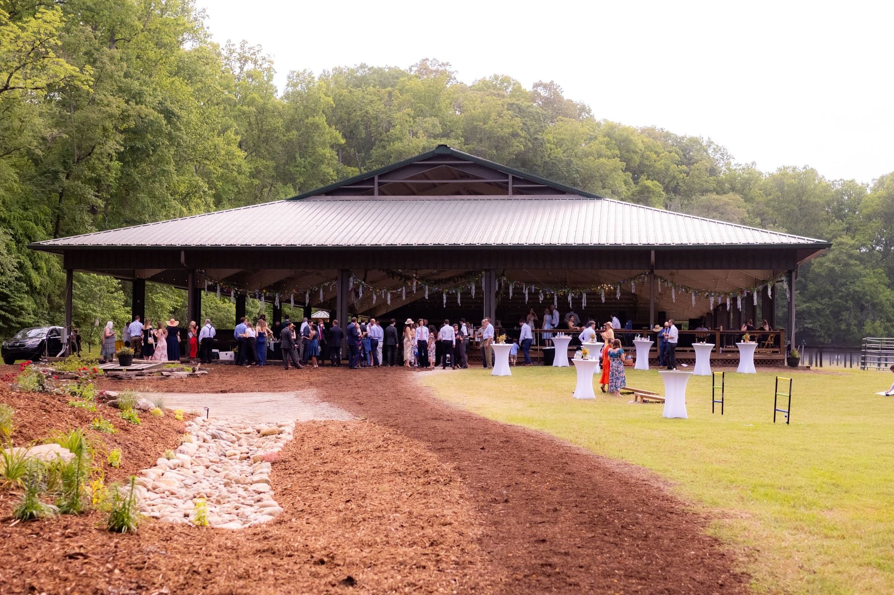 Ceremony pavilion and guests