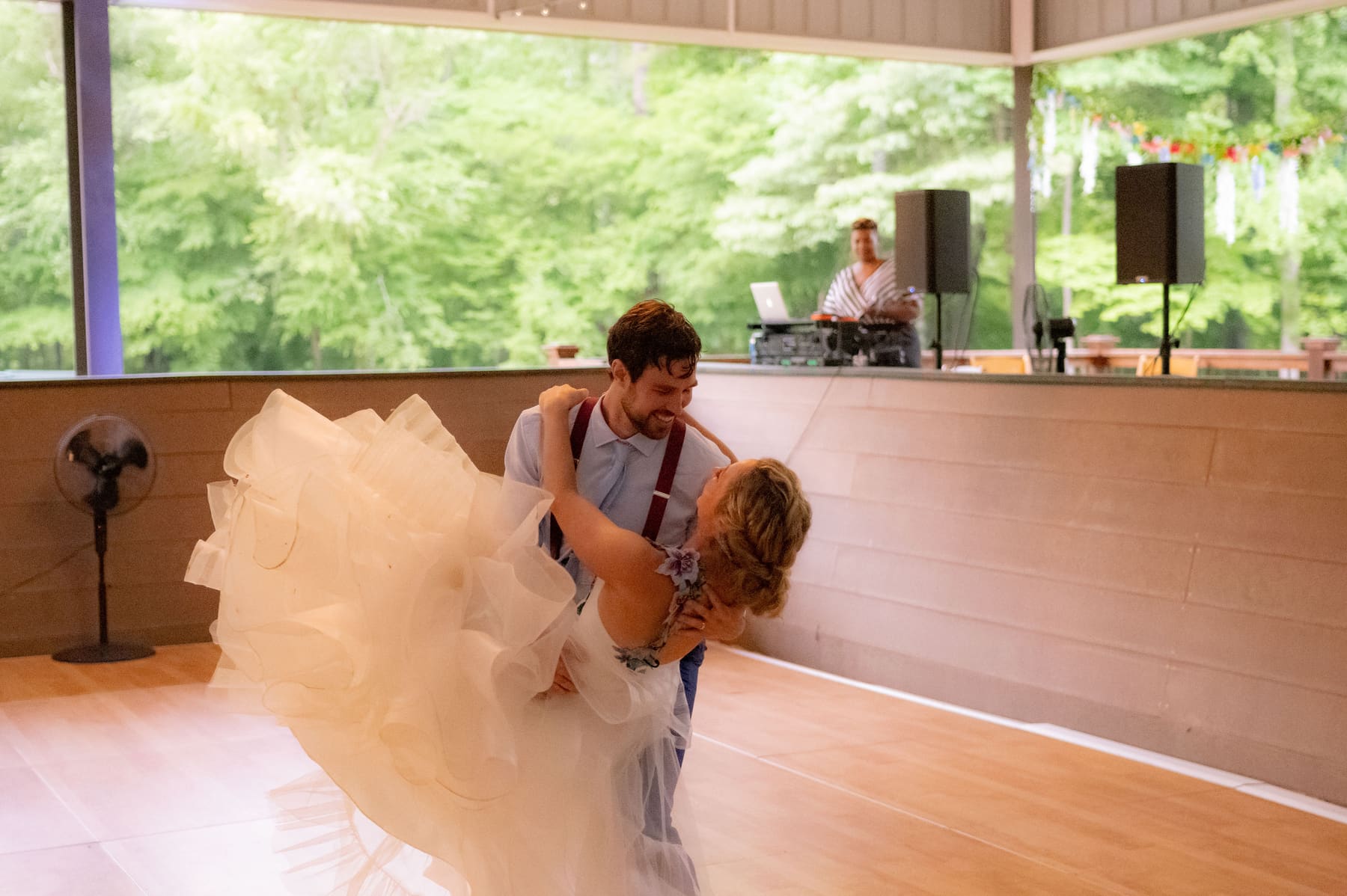 First dance dip
